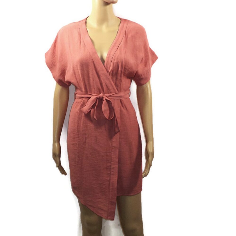 Nectar Short Sleeve Wrap Dress, Sz. S - Salmon Color